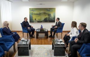 Kryesuesi i KGJK-së dhe Kryeministri Kurti diskutojnë për reformën në drejtësi