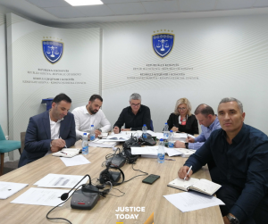 Konkursi për gjyqtarë – Komisioni për Rekrutim fillon vlerësimin e testit me shkrim