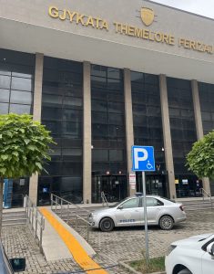 Ferizaj-Shtyhet seanca ndaj të akuzuarit për marrje ryshfeti