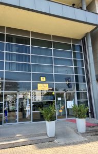 Dështon të mbahet seanca gjyqësore ndaj 3 të akuzuarëve në Gjykatën Themelore- Gjilan