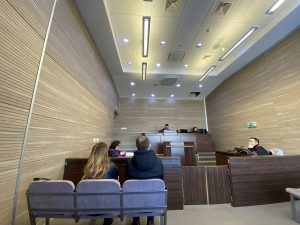 Dështon të mbahet seanca ndaj ish zyrtarit komunal të Fushë Kosovës