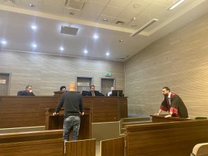 Mbahet seanca ndaj ish-zyrtarit të ProCredit Bank i akuzuar për Korrupsion