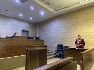 Mbahet shqyrtimi fillestar ndaj të akuzuarit për Konflikt interesi